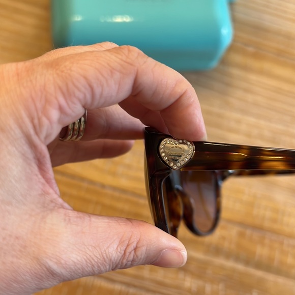 Women’s Tiffany & Co. cat eye sunglasses - Picture 5 of 11